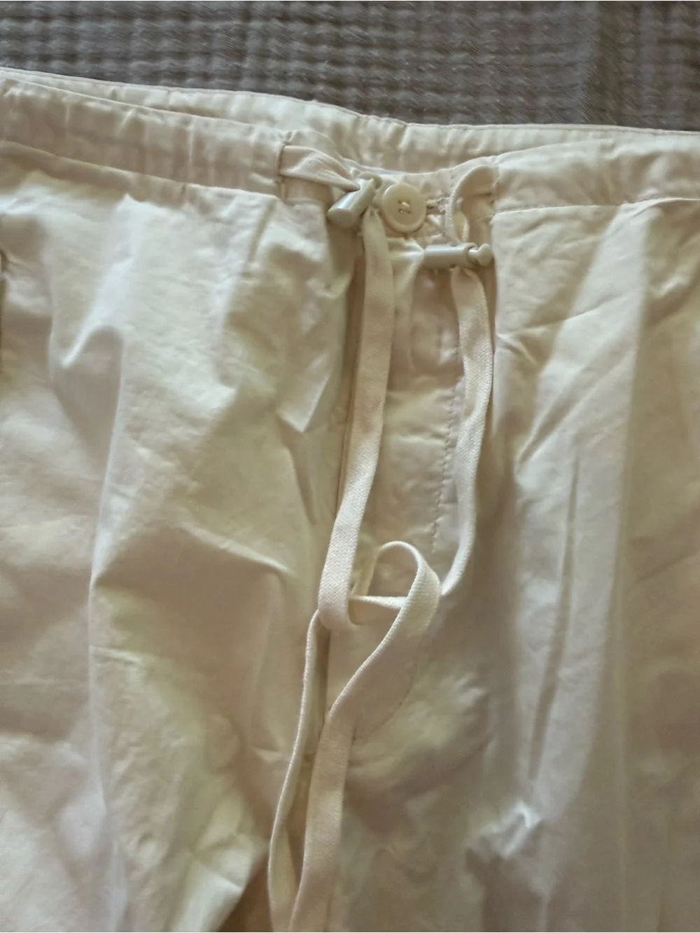 Good American Cream parachute Pants